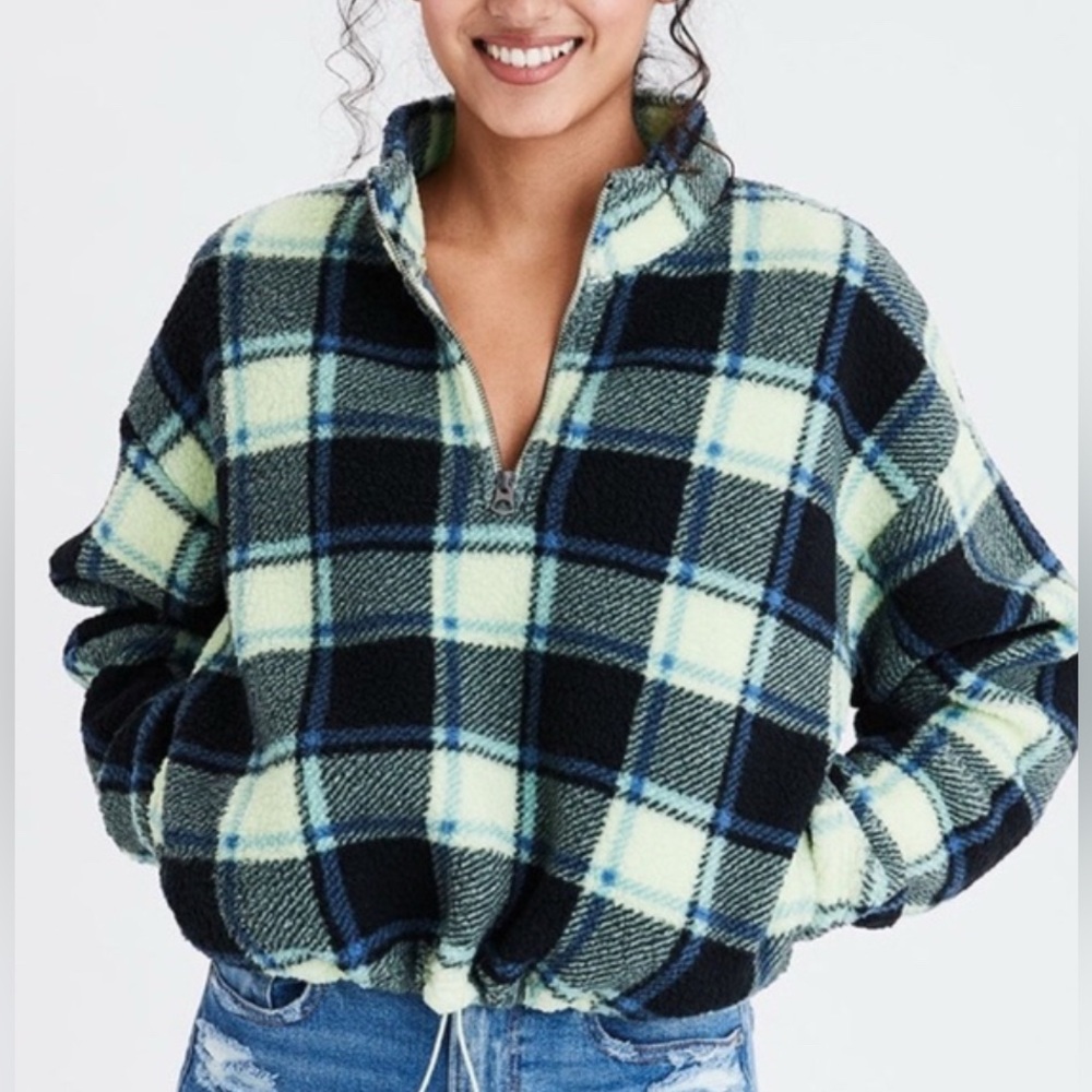 American Eagle Outfitters Crop Plaid 1/4 Zip Fleece Pullover Women’s Size Large